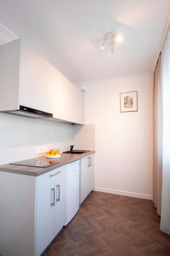 Charme Apartment Єлгава Екстер'єр фото